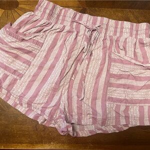 Free People Mauve and White Textured Shorts, Medium